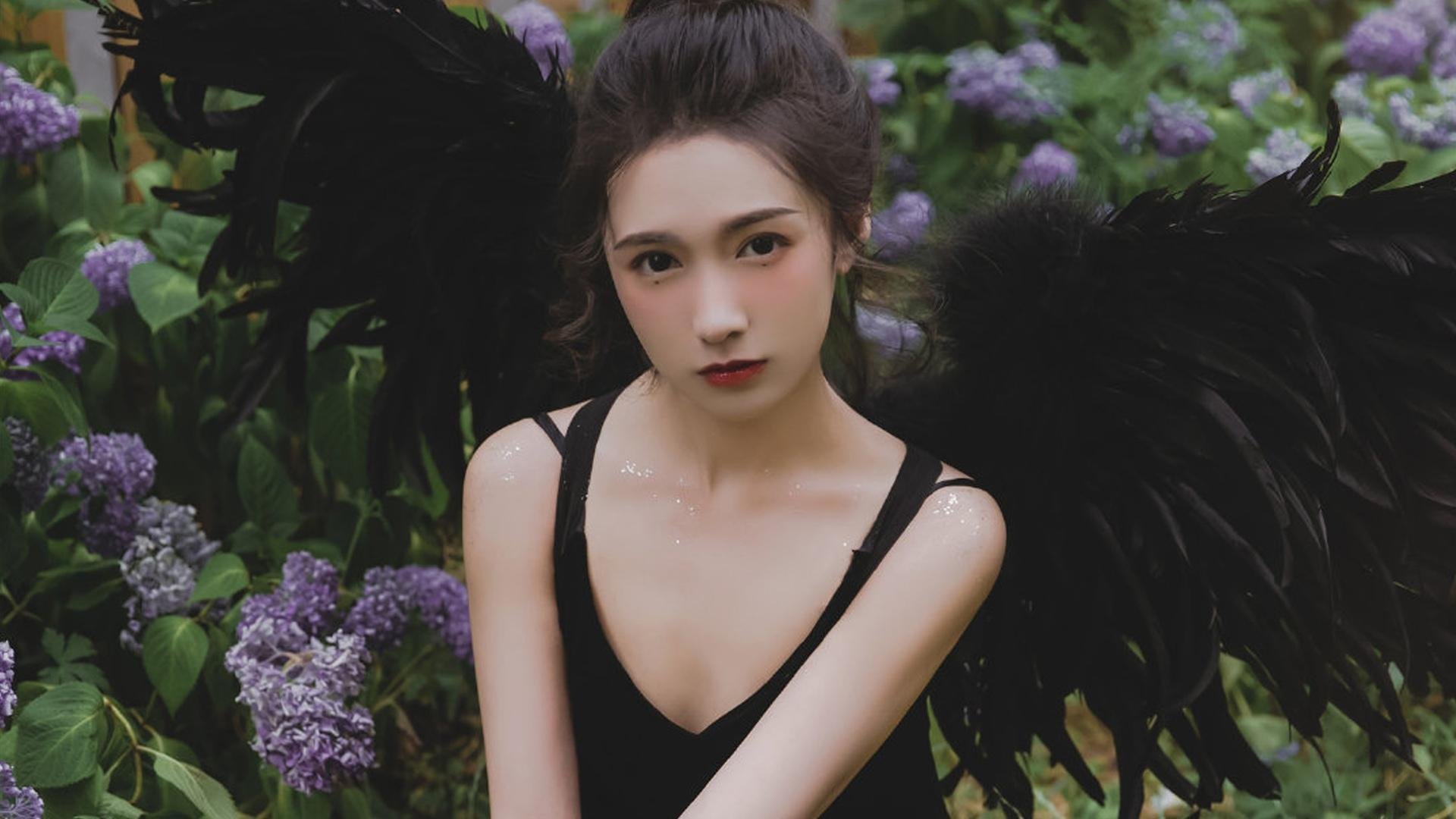 双城记，国家德比的喧嚣与休斯顿的无声证明