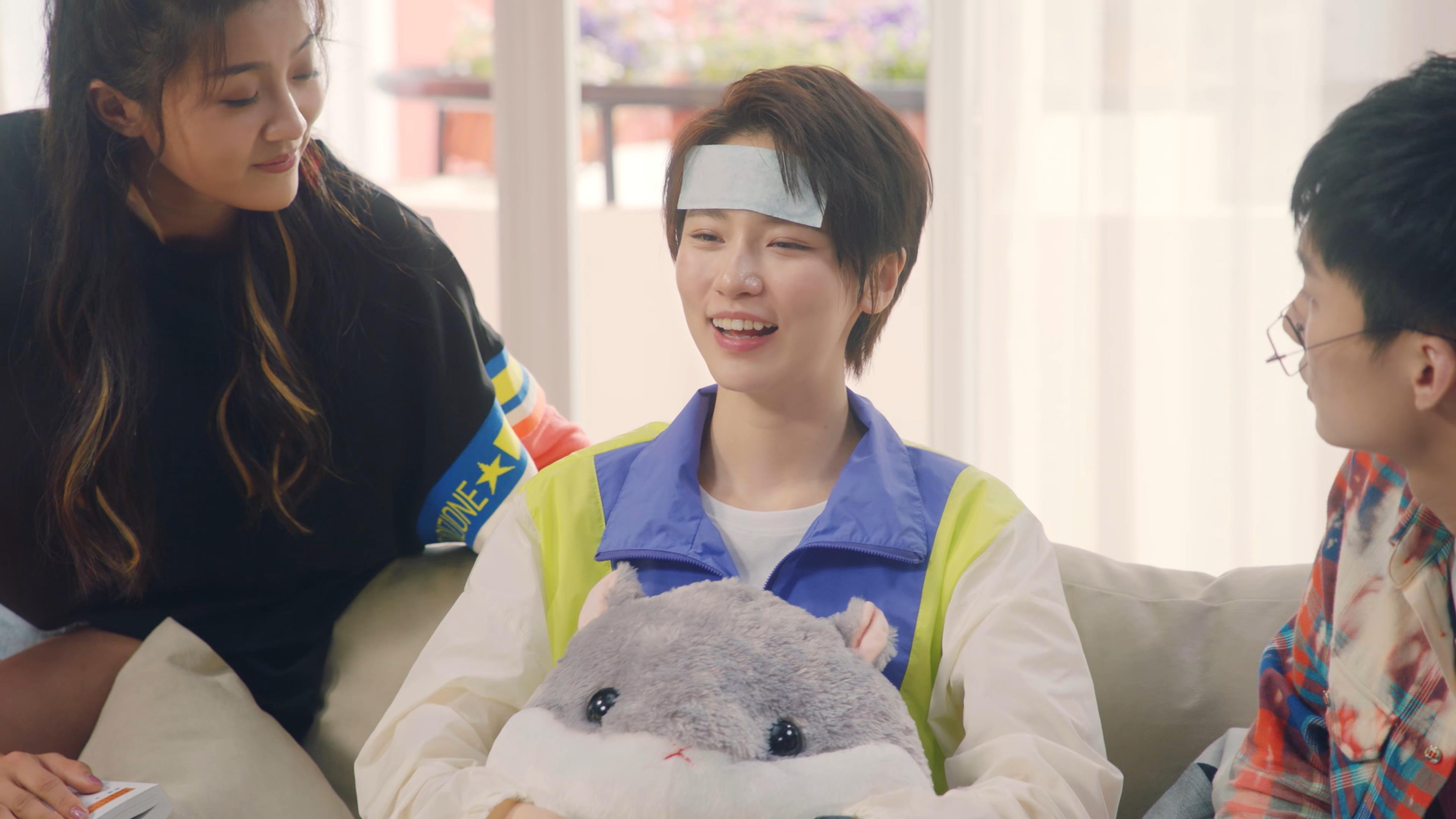 欧冠半决赛焦点战，比利亚雷亚尔淘汰赛过关，哥斯达黎加神锋制胜